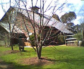 Berrima NSW Accommodation Main Beach