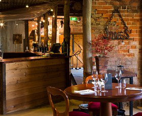 Jones Winery & Vineyard Cafe - Accommodation Main Beach 0