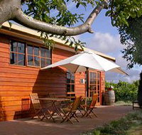 Brook Eden Vineyard - Accommodation Main Beach