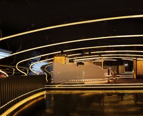 Bond Melbourne - Accommodation Main Beach 0