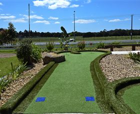 A Maze N Games - Accommodation Main Beach 2
