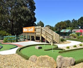 A Maze N Games - Accommodation Main Beach 3