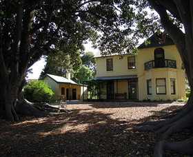 Heritage Hill Museum And Historic Gardens - Accommodation Main Beach 0