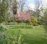 Markdale - Edna Walling Garden - Accommodation Main Beach