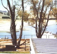 Hume Park - for Day Visitors - Accommodation Main Beach