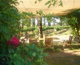 Helm Wines - Accommodation Main Beach 2