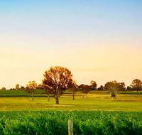 Canberra District Wineries - Accommodation Main Beach