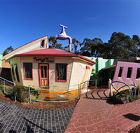 A Maze'N Things - Accommodation Main Beach