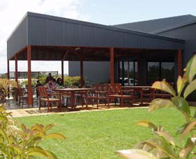 Muswellbrook NSW Accommodation Main Beach
