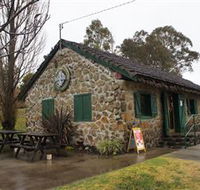 Crofters Cottage - Accommodation Main Beach