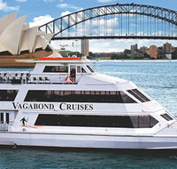 Vagabond Cruises - Accommodation Main Beach