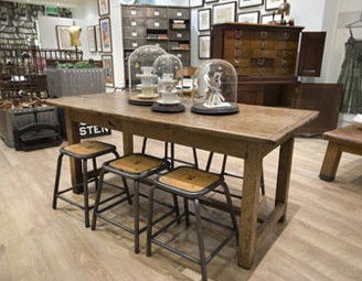 DuckeggBLUE - Accommodation Main Beach 2