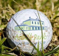 Antill Park Country Golf Club - Accommodation Main Beach