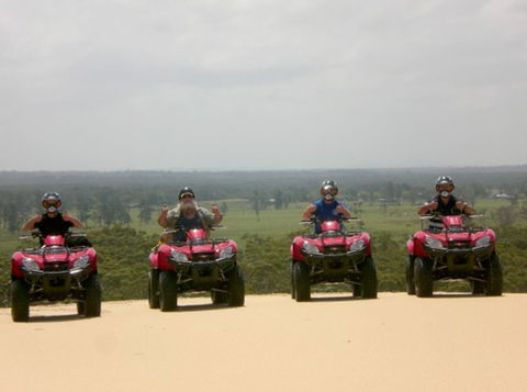 Aboriginal Tours And Sand Dune Adventures - Accommodation Main Beach 1