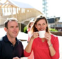 Hunter Street Outlets - Accommodation Main Beach