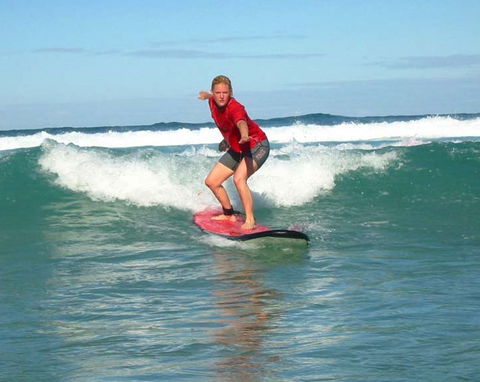 Byron Bay Style Surfing - Accommodation Main Beach 1