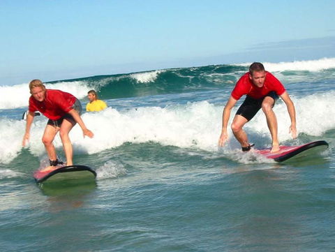 Byron Bay Style Surfing - Accommodation Main Beach 2