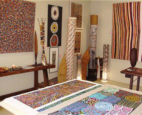Bouddi Gallery - Contemporary Aboriginal Art - Accommodation Main Beach 3