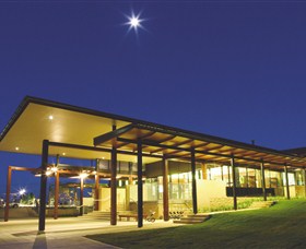 Twin Creeks Golf And Country Club - Accommodation Main Beach 2