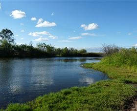 Lagoon Creek - Accommodation Main Beach 2