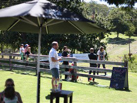 Sidewood Estate - Accommodation Main Beach 2
