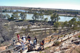 Ngaut Ngaut Aboriginal Site - Accommodation Main Beach 0