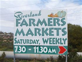 Riverland Farmers Market - Accommodation Main Beach 0