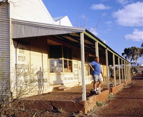 Golden Quest Discovery Trail - Accommodation Main Beach 2