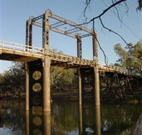 The Historic Barwon Bridge - Accommodation Main Beach
