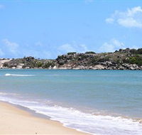 Dhamitjinya East Woody Island and Galaru East Woody Beach - Accommodation Main Beach