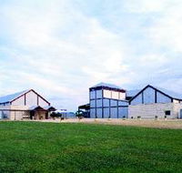 Penley Estate - Accommodation Main Beach