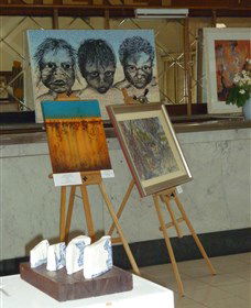 Outback Arts Gallery - Accommodation Main Beach 1