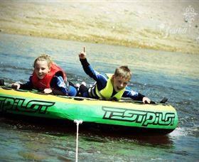 Adventure Watersports - Accommodation Main Beach 2