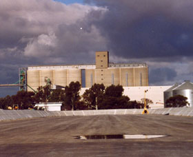 Co-operative Bulk Handling (CBH) Wheat Storage And Transfer Depot - Accommodation Main Beach 1