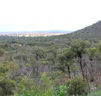 Ben Hall's Cave walking track - Accommodation Main Beach