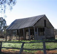 Cobb and Co Stables Morven - Accommodation Main Beach