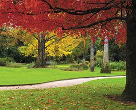 Albury Botanic Gardens - Accommodation Main Beach 0