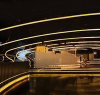 Bond Melbourne - Accommodation Main Beach