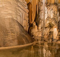 Junction Cave - Accommodation Main Beach