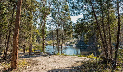 River Walk - Accommodation Main Beach 1