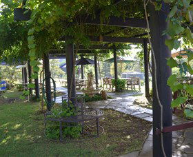 Wollombi Wines - Accommodation Main Beach 1
