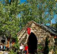 Stonehurst Cedar Creek Vineyard - Accommodation Main Beach