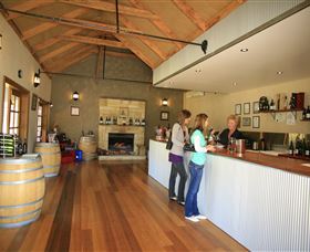 Savannah Estate Winery And Cellar Door - Accommodation Main Beach 2
