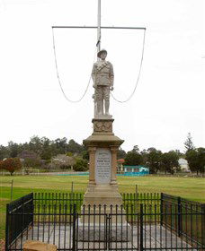 Ebbw Vale Memorial Park - Accommodation Main Beach 1