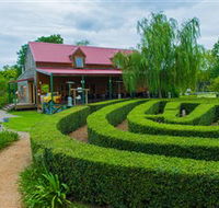 Amazement Farm and Fun Park / Cafe and Farmstay Accommodation - Accommodation Main Beach