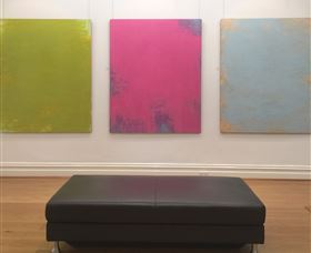 Badger And Fox Gallery - Accommodation Main Beach 1