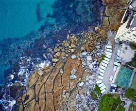 Aquabumps - Accommodation Main Beach 3