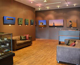 Shoalhaven Fine Art And Framing - Accommodation Main Beach 1
