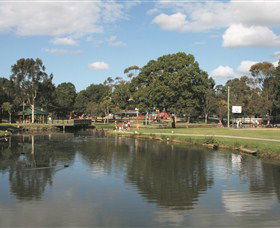 Doug Larsen Park - Accommodation Main Beach 1