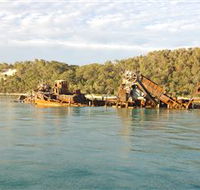 Tangalooma Wrecks Dive Site - Accommodation Main Beach